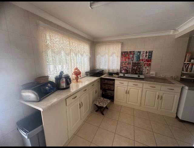 4 BEDROOM HOUSE FOR SALE IN KANONKOP